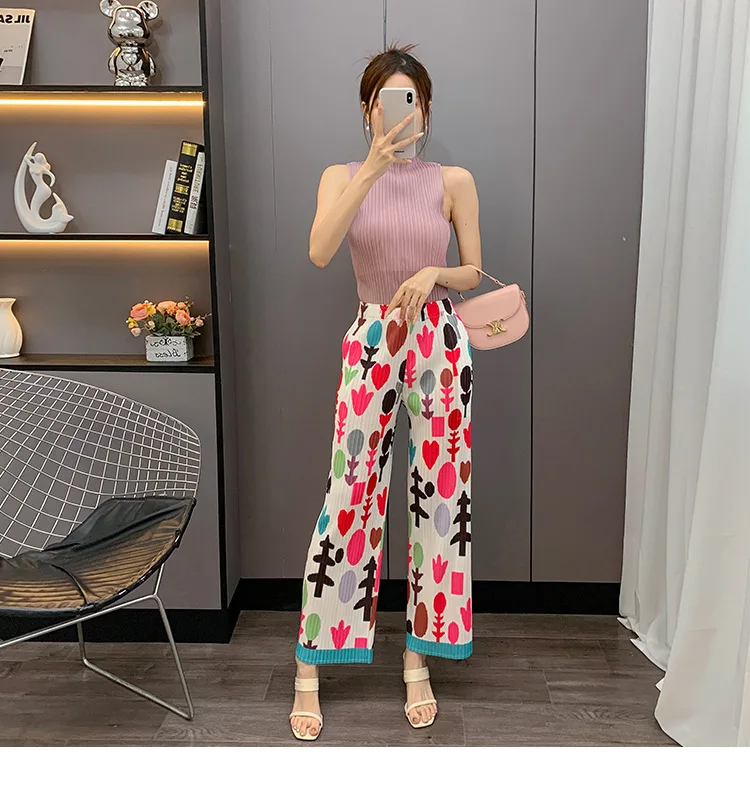 

2025 Summer New Miyake Pleated Women's Wide-legged Pants Pleated Straight Loose Fashion Casual Versatile Printed Trousers