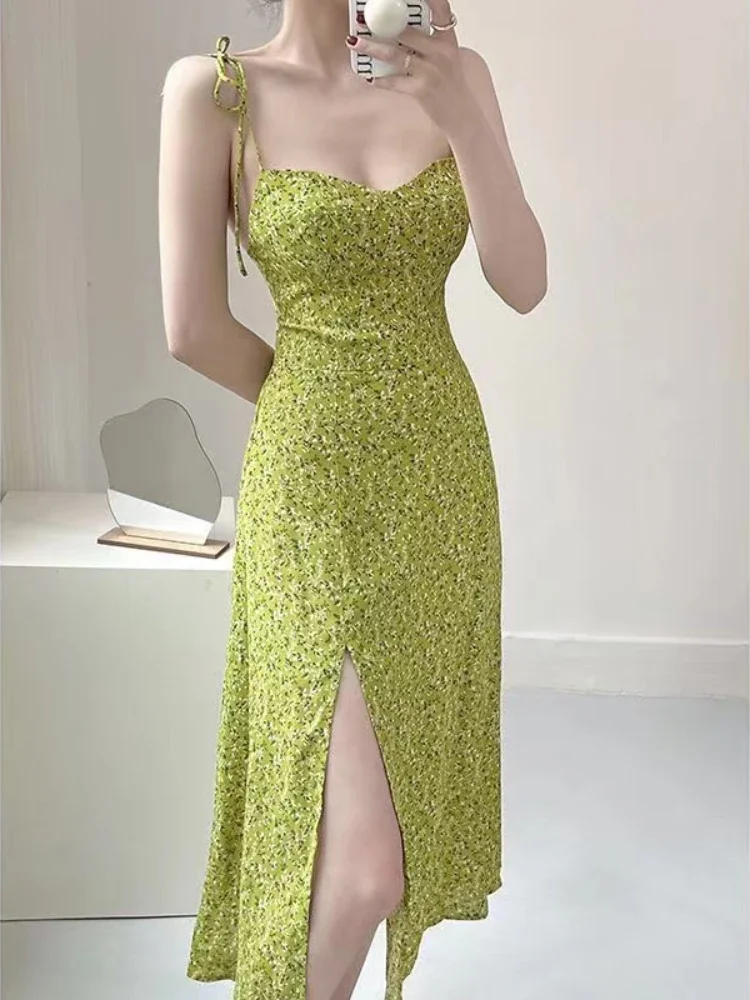 Robe longue d'été cintrée à la taille française pour femmes, tenue de plage à fleurs vertes, col carré, robes de banlieue élégantes, nouvelle collection