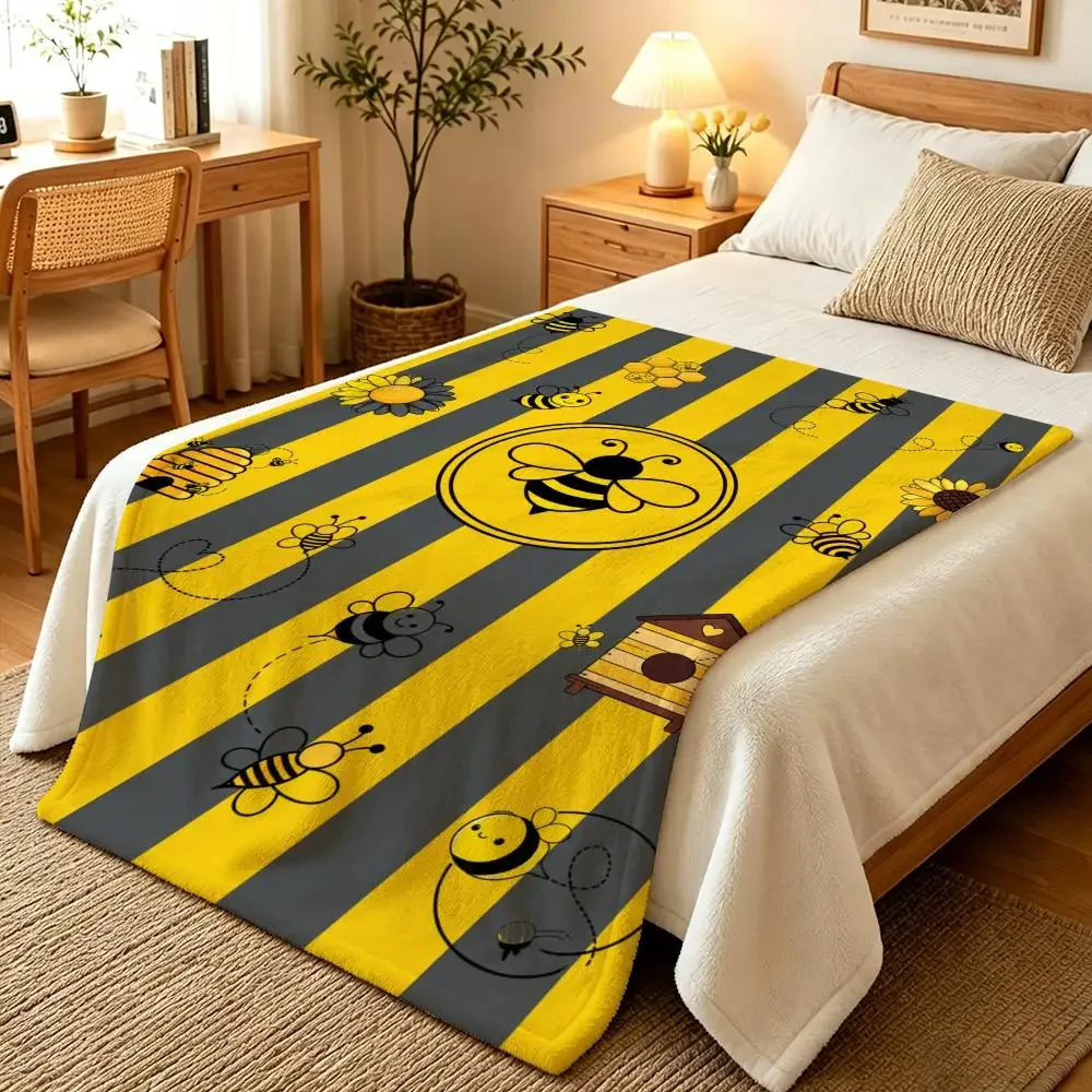 Cute cartoon bee Throw Blankets Soft Warm Flannel Blanket Bedding for Bed Living room Home Sofa