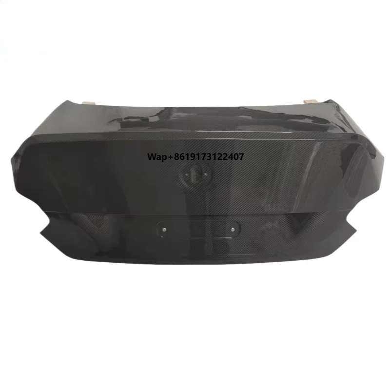 

Крышка багажника из сухого карбона в стиле CS для G87 M2 G42 M240