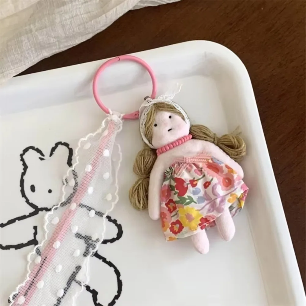 

Princess Girl Shaped Girl Doll Keyrings with Lace Florals Dress Car Pendant Bag Key Chains Bag Ornament Girl Shaped Doll Key