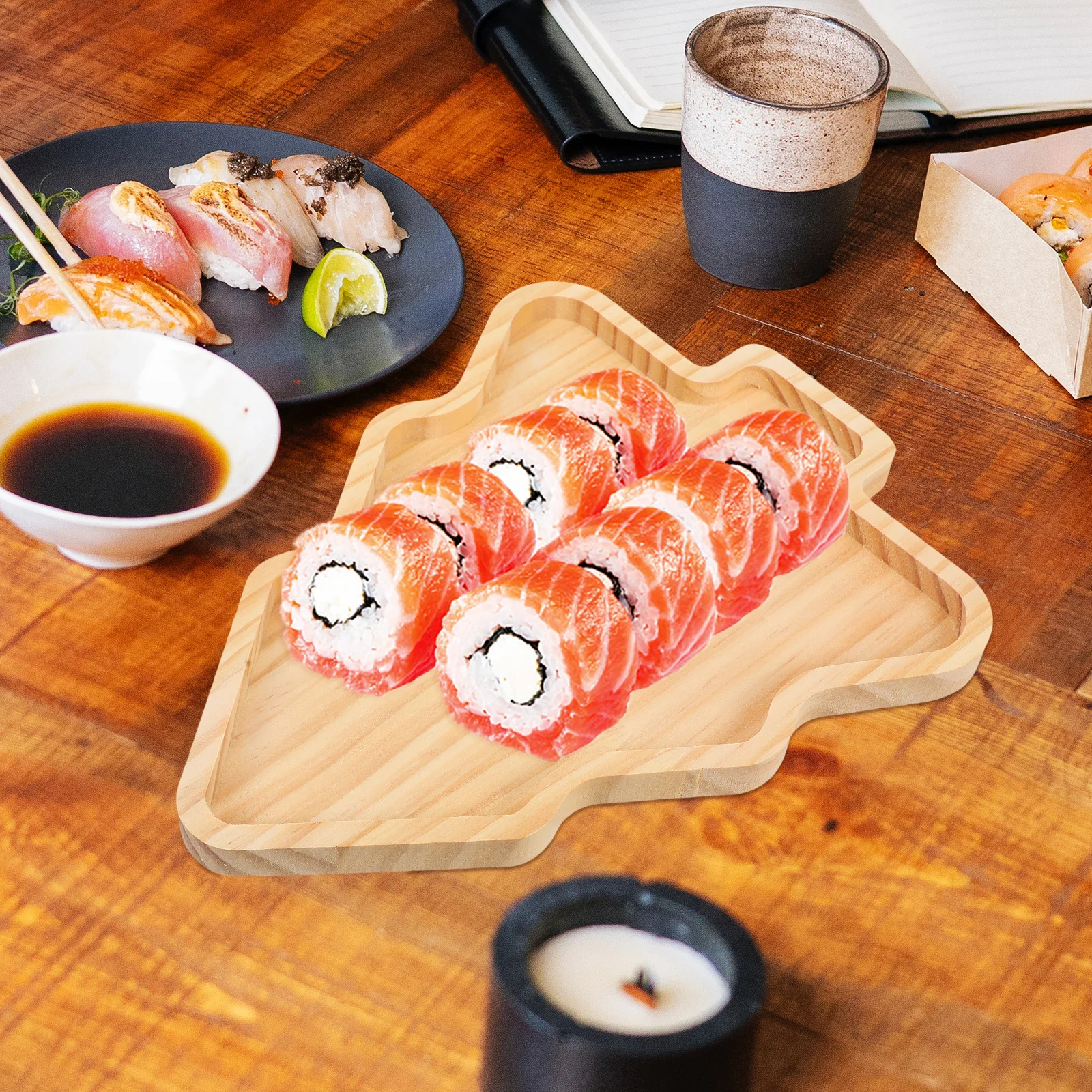 

Christmas Tree Shaped Wooden Appetizer Plate Smooth Surface Fruit Nut Tray for Home Restaurant Picnic Holiday Gathering Decor