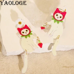 YAOLOGE Cute Creative Strawberry Kitty Splicing Earrings For Women Sweet Personalized Animal Cat Eardrop Party Jewelry Gifts