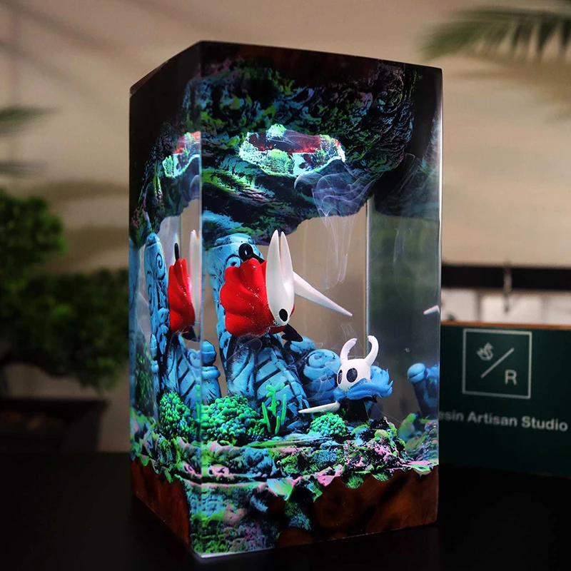 Anime Figure Organism Resin Table Light Creactive Art Decoration Game Scence Figure Night Light  7-Colors USB Charge