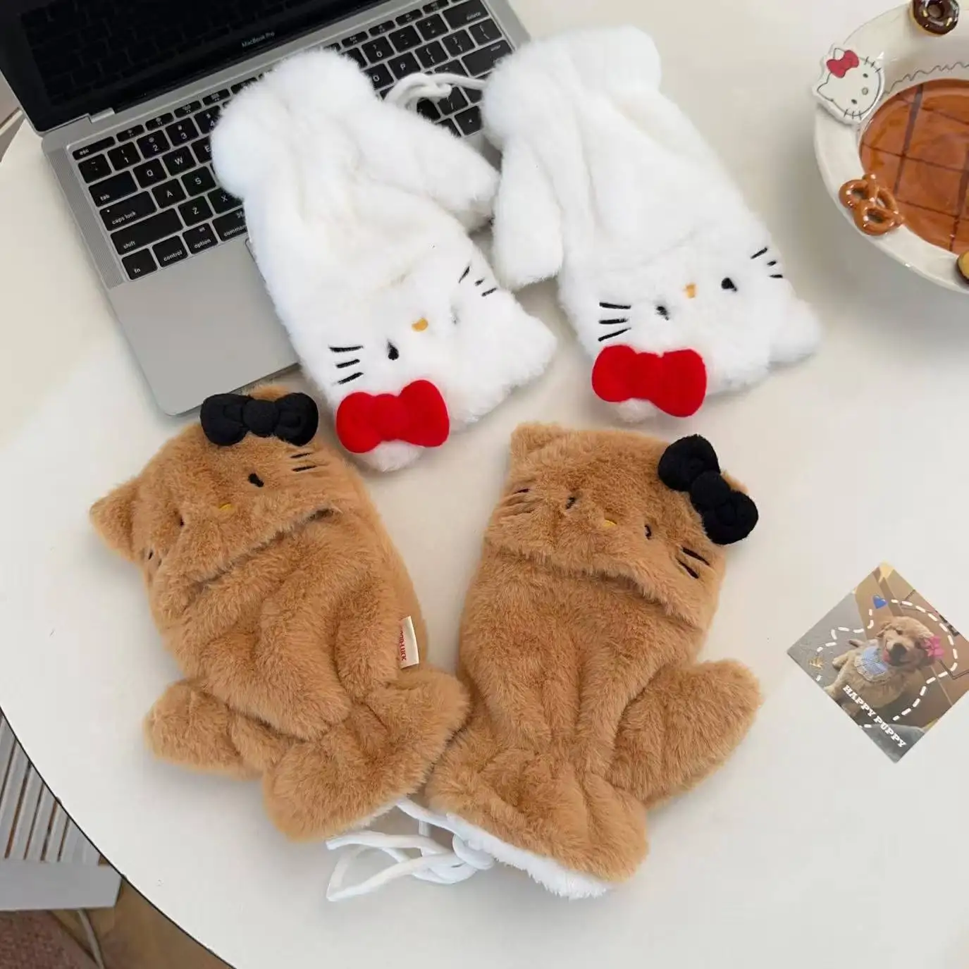 

Аниме Sanrio Hello Kitty, милые плюшевые перчатки с откидной крышкой на половину пальца, сохраняющие тепло, осенне-зимние плюшевые утолщенные велосипедные перчатки для холода