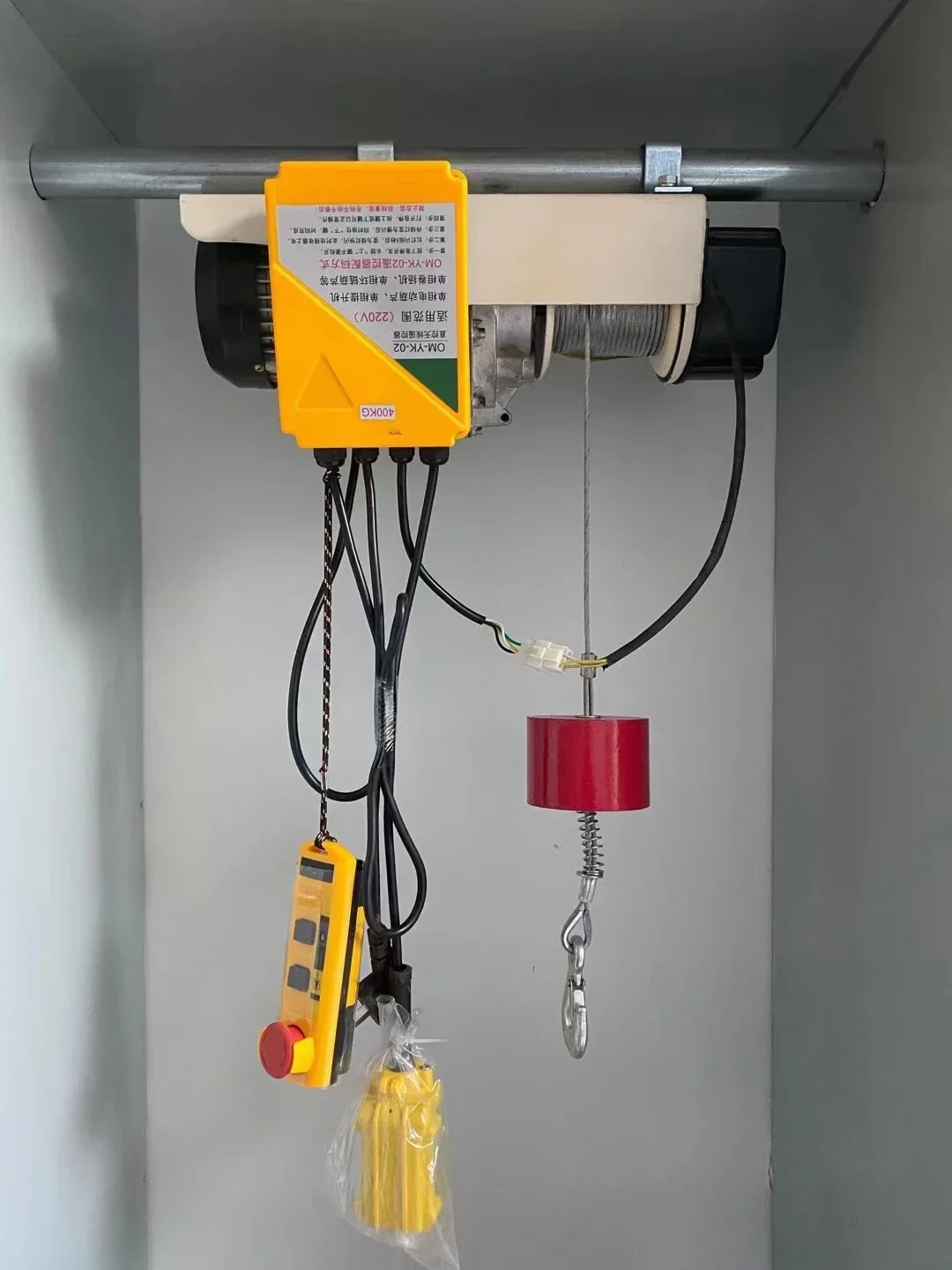 China Remote Control Mini Electric Trolley Overhead Cranes Wire Rope Electric Hoist 1.5 Ton