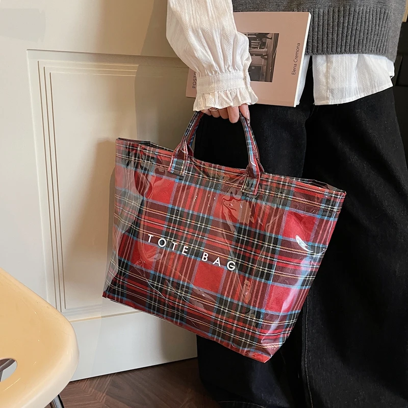 

Модная большая пригородная сумка Capaci, женская красная клетчатая сумка-тоут, уникальный дизайн, ПВХ, искусственный материал, повседневная простая сумка Sle