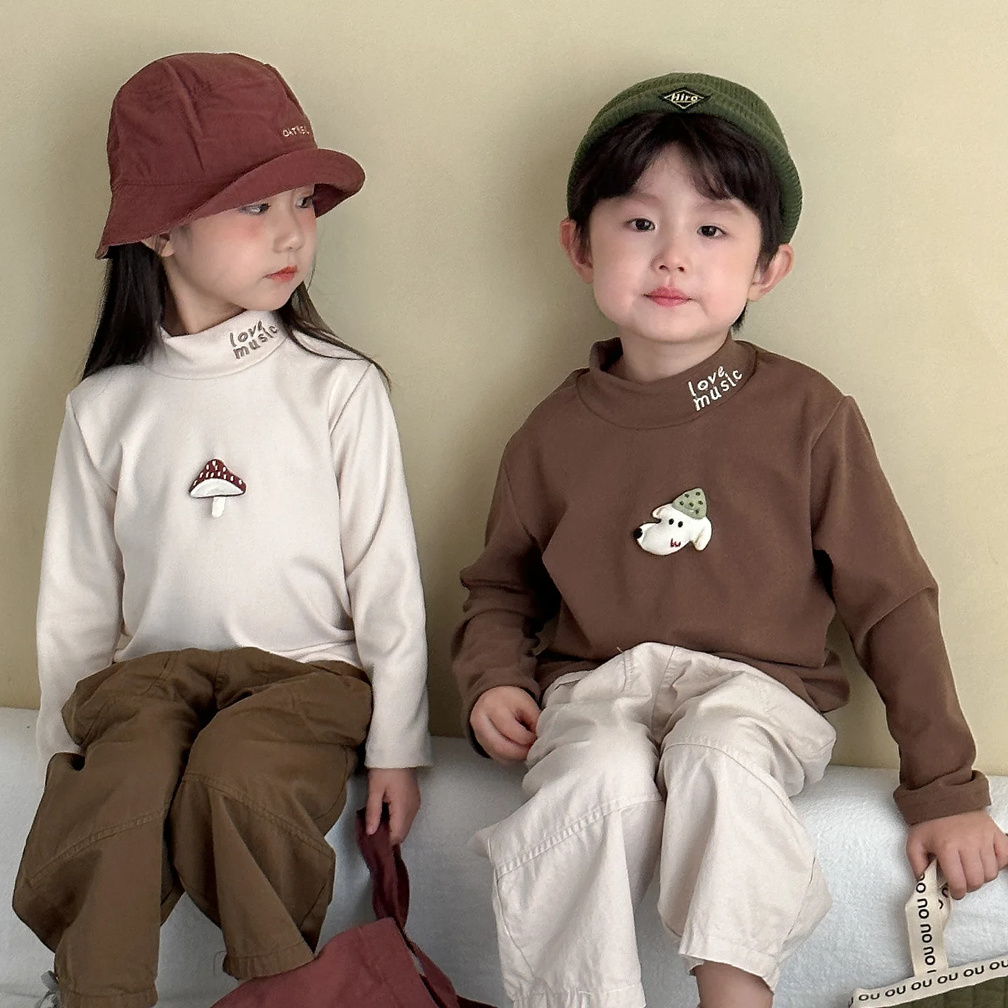 

2025 Winter New Children Long Sleeve T Shirts Cotton Girls Cute Cartoon Bottoming Shirts Boys Warm Fleece Tops Kids Clothes