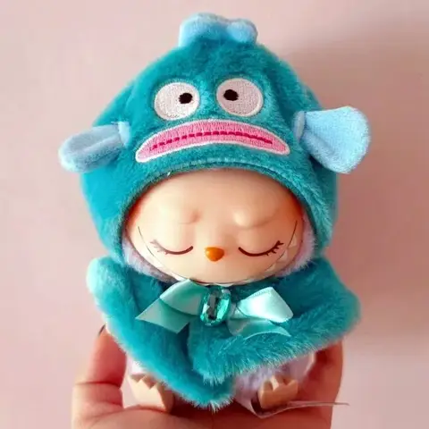 Het Sanrio Labubu Cape Set Söt Sittande Fest KT Melody Kuromi Kläder Monster Vinyl Dockkläder Julklappsleksaker 12 best sales Fran Bow plysch - №12