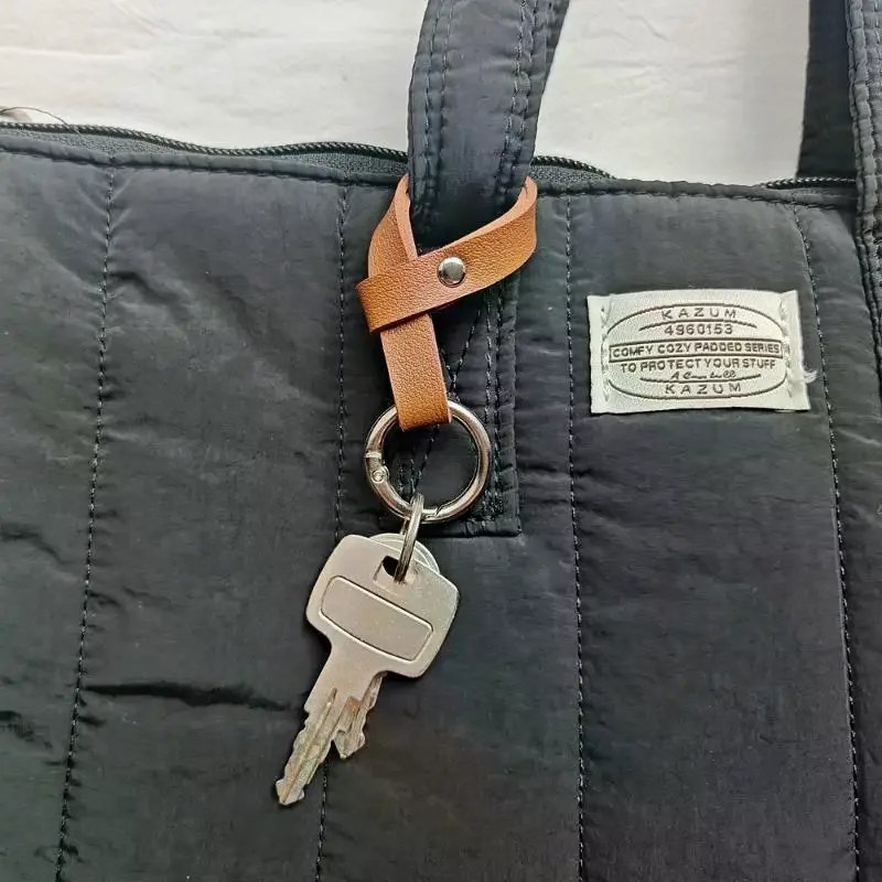 Travel Carry Strap With Ring Hooks Adjustable Bag Holder Travel Clip For Carry-on Bags For Glasses Hats Car Keys Keychains