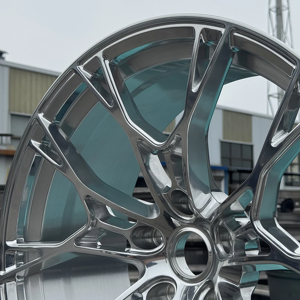 عالية الجودة 19 20 21 22 23 24 26 بوصة 6061-T6 سبيكة عجلات السيارة مخصص مصقول 5x112 عجلات سيارة سباق مزورة لسيارات BMW M8