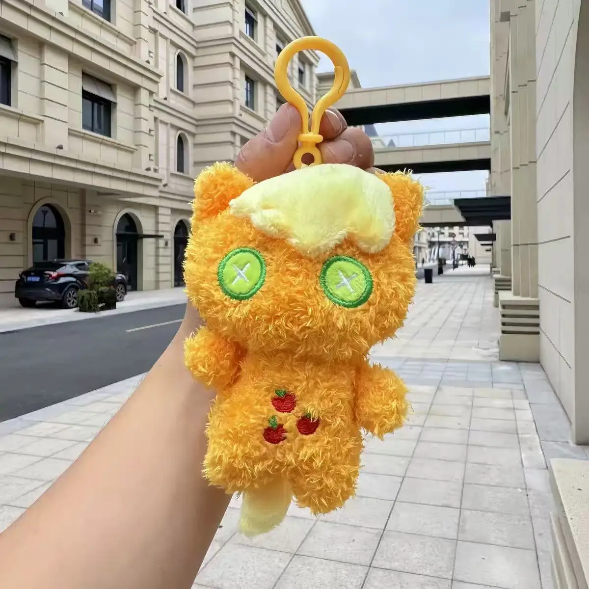 노란색