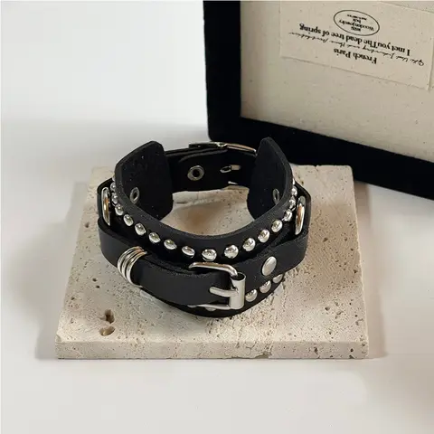 Punk PU Leather Arm Cuff For Women Adjustable Studded Rivet Upper Arm Band Gothic Y2K Aesthetic Armlet Bracelet Party Jewelry