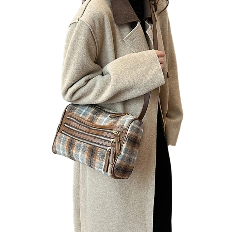 Trendy Pattern Single Shoulder Bag Adjustable Strap Perfect for Fashionable Youth Office Workers and Students