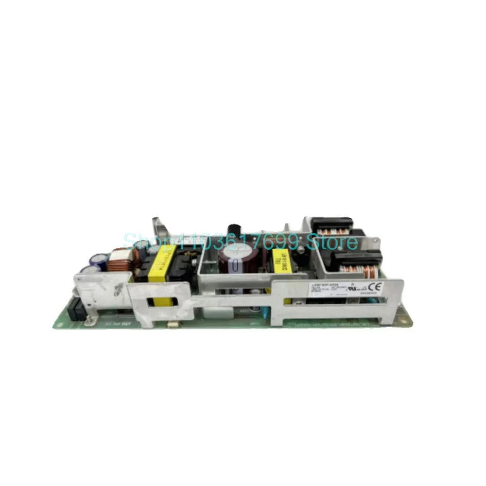 

Промышленный медицинский блок питания со стабильной производительностью +5В/5А+36В/4А(6.7А) LEB150F-0536