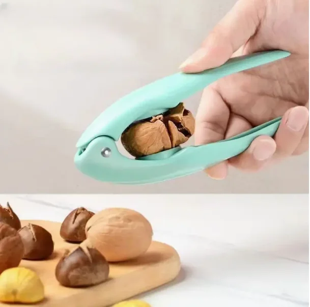 

1 Pcs Plastic Universal Chestnut Opener Nut Clip With Cross Serrated Blade Kitchen Gadgets Non-Slip Food Clip Kitchen Tools
