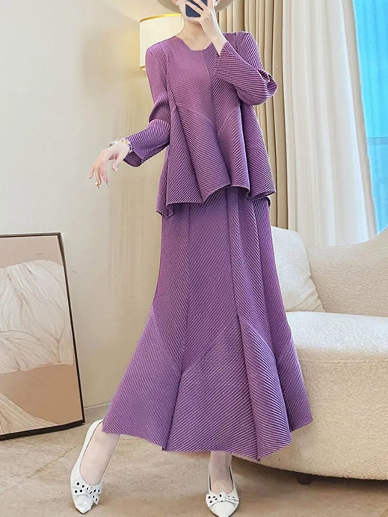 

Pleated Niche New Women's Two Pieces Set Round Collar Long Sleeve Irregular Patchwork T-shirt And Fishtail Skirt 2CL5E