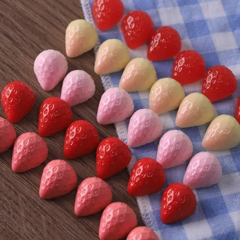 10pcs Lifelike Mini Simulation Strawberry Resin Crafts Accessories for DIY Jewelry Making Scrapbooking Home Decoration