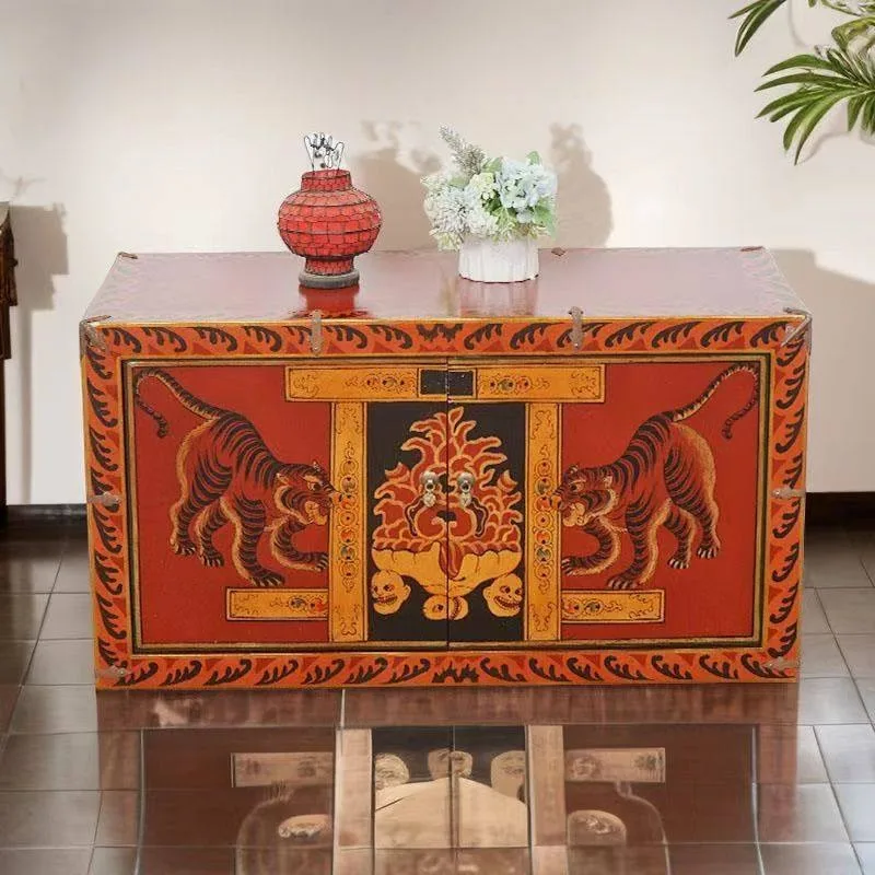 Tibetan retro solid wood hand-painted wooden box, Chinese storage box, living room sofa side table, wooden box type coffee