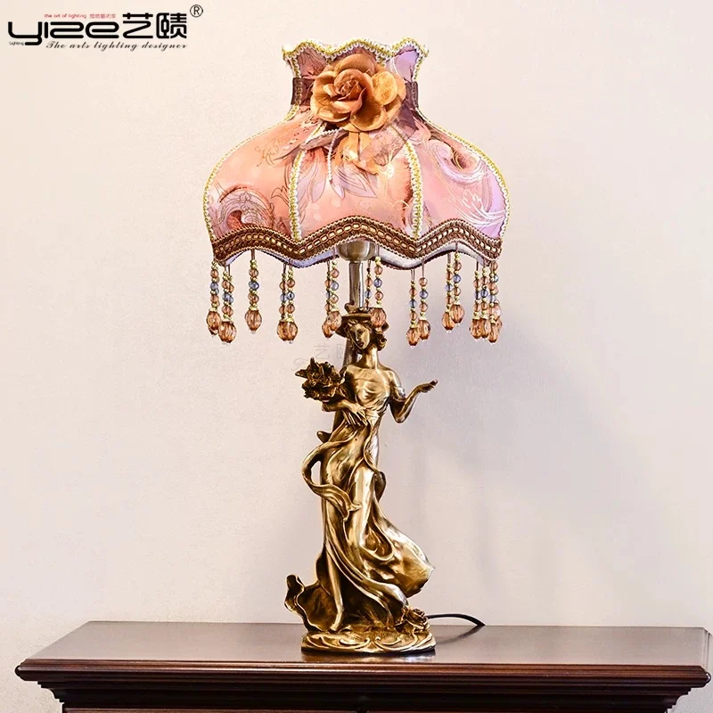 French style all copper desk lamp, vintage style, high-end living room, study room, American style girl bedroom, bedside lamp