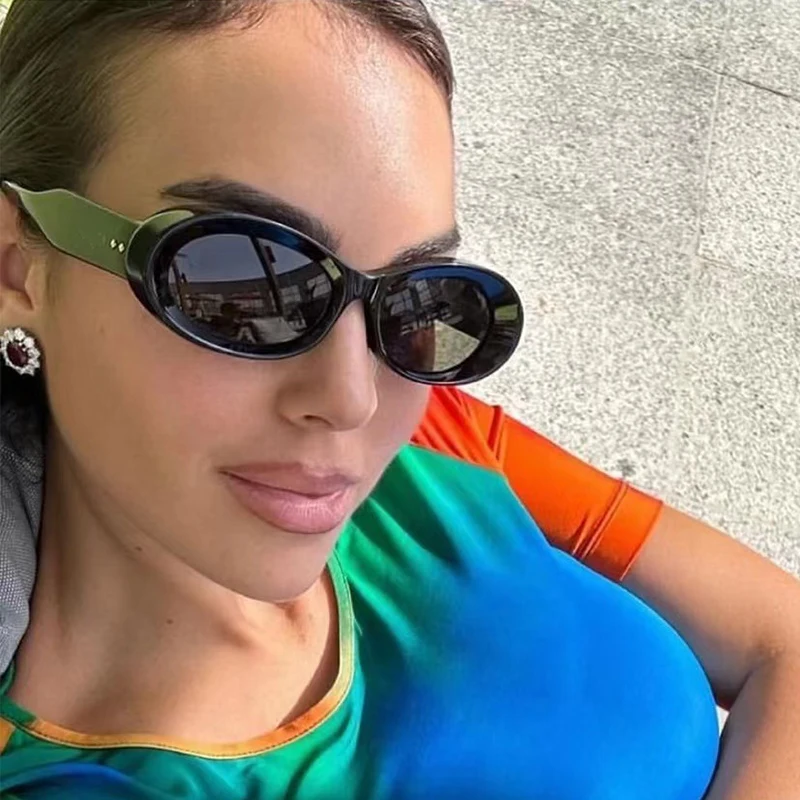 Vintage Luxury Designer Oval Sunglasses Women Fashion Brand Sexy Black Women\'s Sunglasses Small Thick Frame Shades Trends Summer