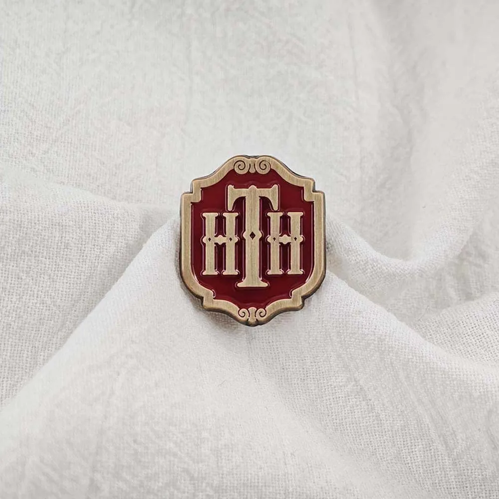 Tower Of Terror Emaille-Pins Hollywood Tower Hotel HTH Broschen Vintage Schild Metall-Abzeichen Rucksack Kleidung Deko Schmuck Geschenk – Detail 6