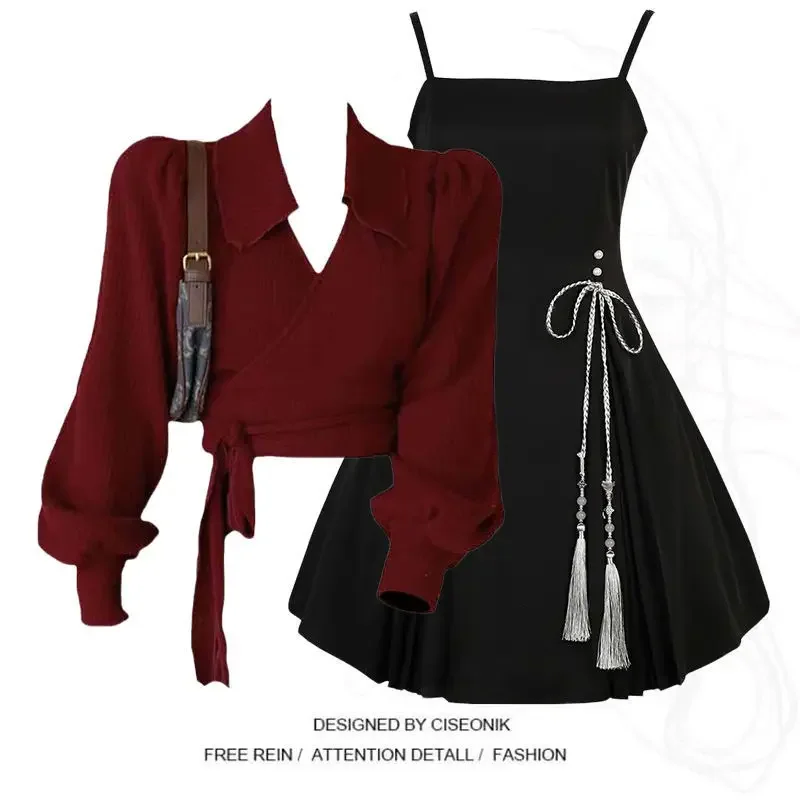 

2025 Новый модный женский топ с воротником винно-красного цвета в гонконгском стиле, в сочетании с платьем на бретелях, большой размер, комплект из двух предметов для похудения