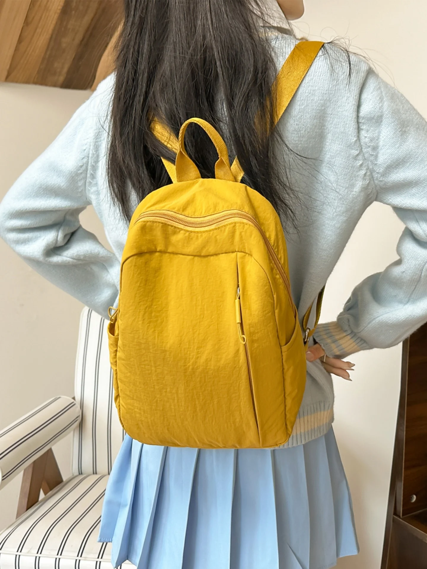 軽量で多用途な黄色のトラベルバックパック-女性-大学生-通学用-小型ブックバッグ-デュアルショルダーバッグ