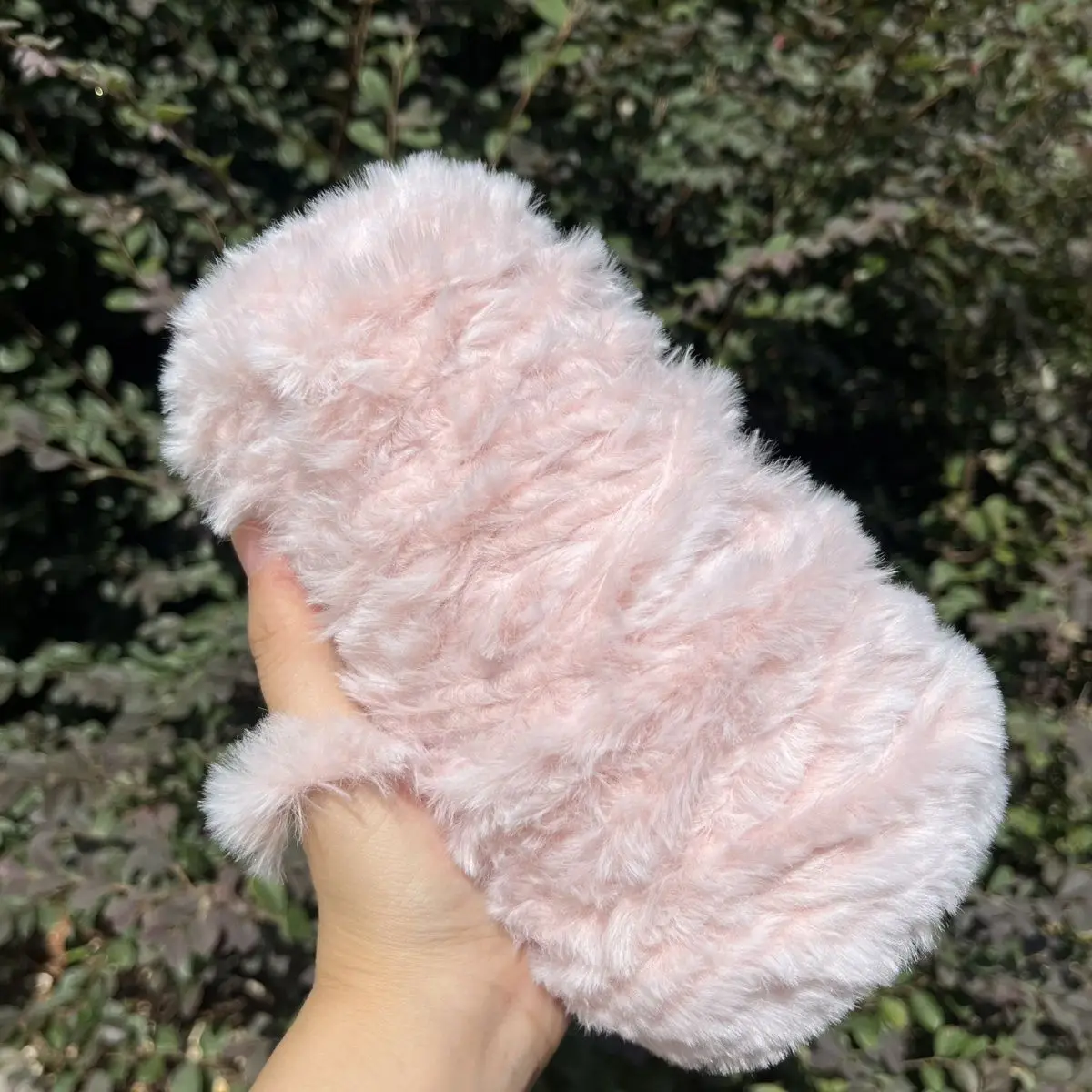 

250g Faux Fur Thread Yarn Soft Warm Baby Yarn Hand Knitting Wool Cashmere Yarn Woven Sweater Scarf Hat Imitation Mink Yarns