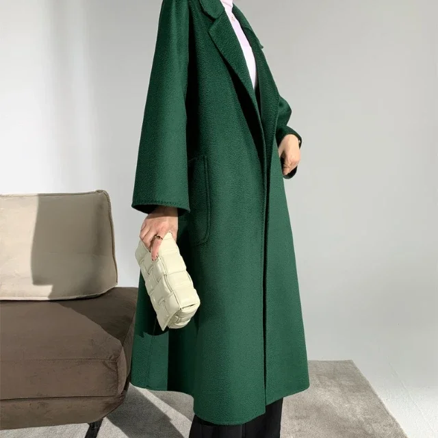 Factory Manufacture Wholesale High Quality ladies plain dyed woolen coat  Luxury womens long fashionable wool coats