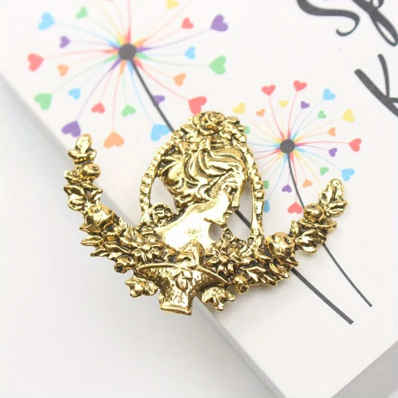 Vintage Luxury Brooch Baroque Medieval Accessories Clothing Ladies Accessories Gift