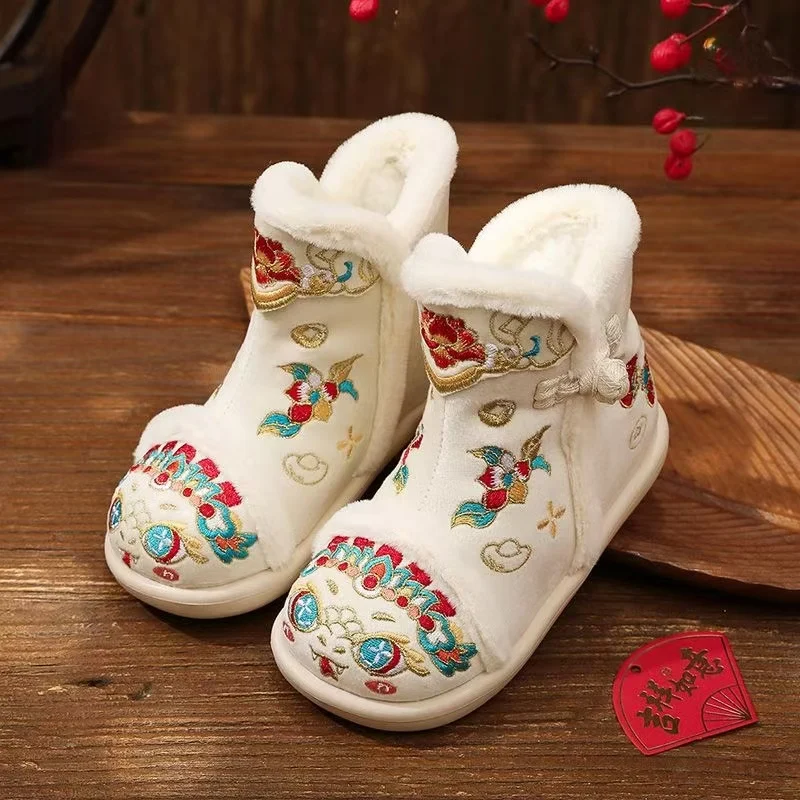 2024 Winter Girls Ethnic Style Embroidered Cotton Boots Soft Sole Non Slip High Top Slip On Plush Warm Hanfu Cotton Shoes