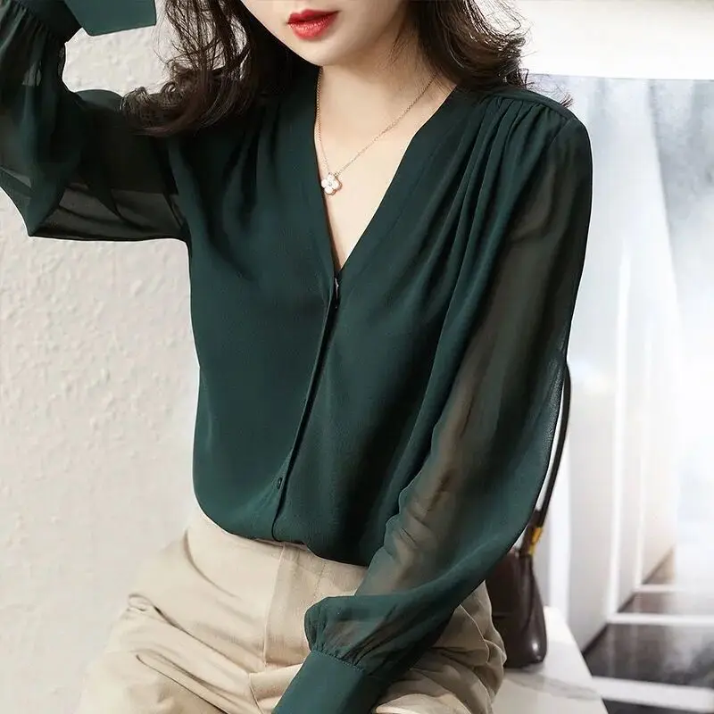 Temperament Women\'s Clothing Long Sleeve Ladies Tops Summer V-neck Chiffon Pullovers Korean Shirts Office Lady Sexy Blouses