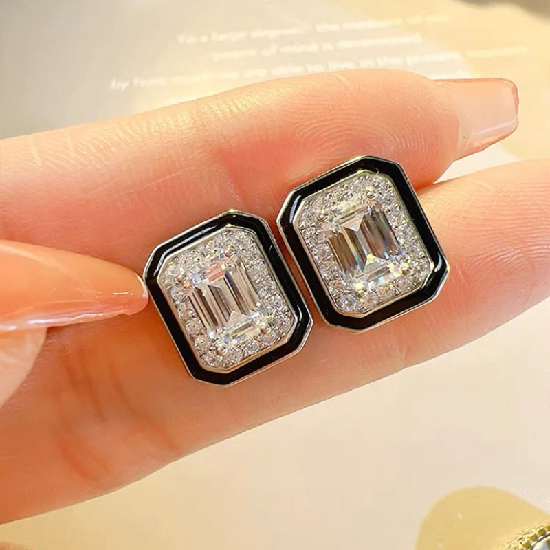 Huitan Fashion Female Daily Stud Earrings Geometric Zirconia Crystal Stone Jewelry for Women Modern Style Accessories Dropship