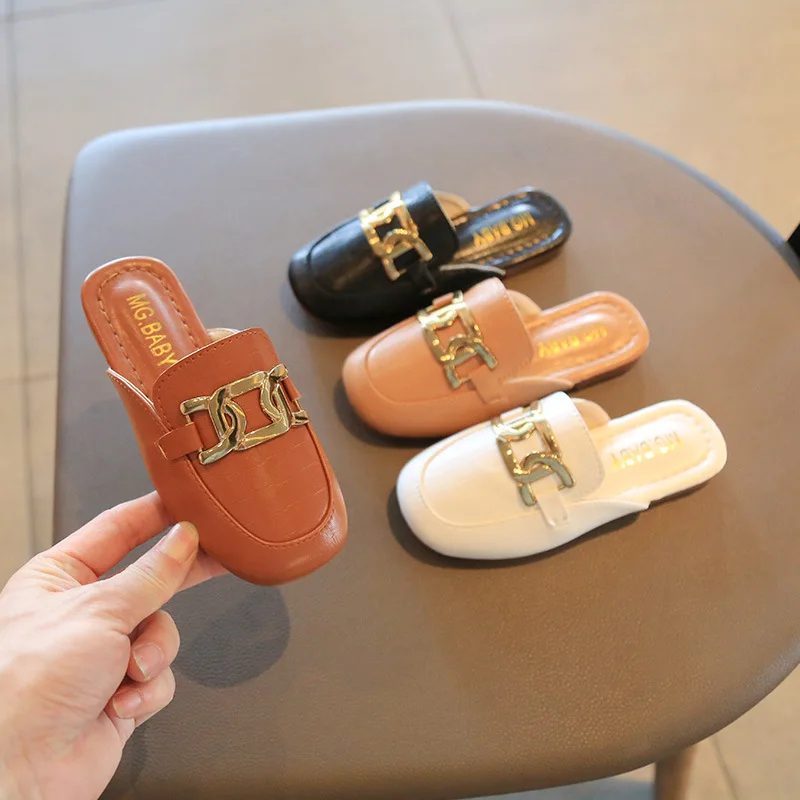 Children Sandals for Girls 2022 Summer New Girls Covered Toes Flat Leather Slippers Casual Lazy Metal Korean Kids Fashion Flats