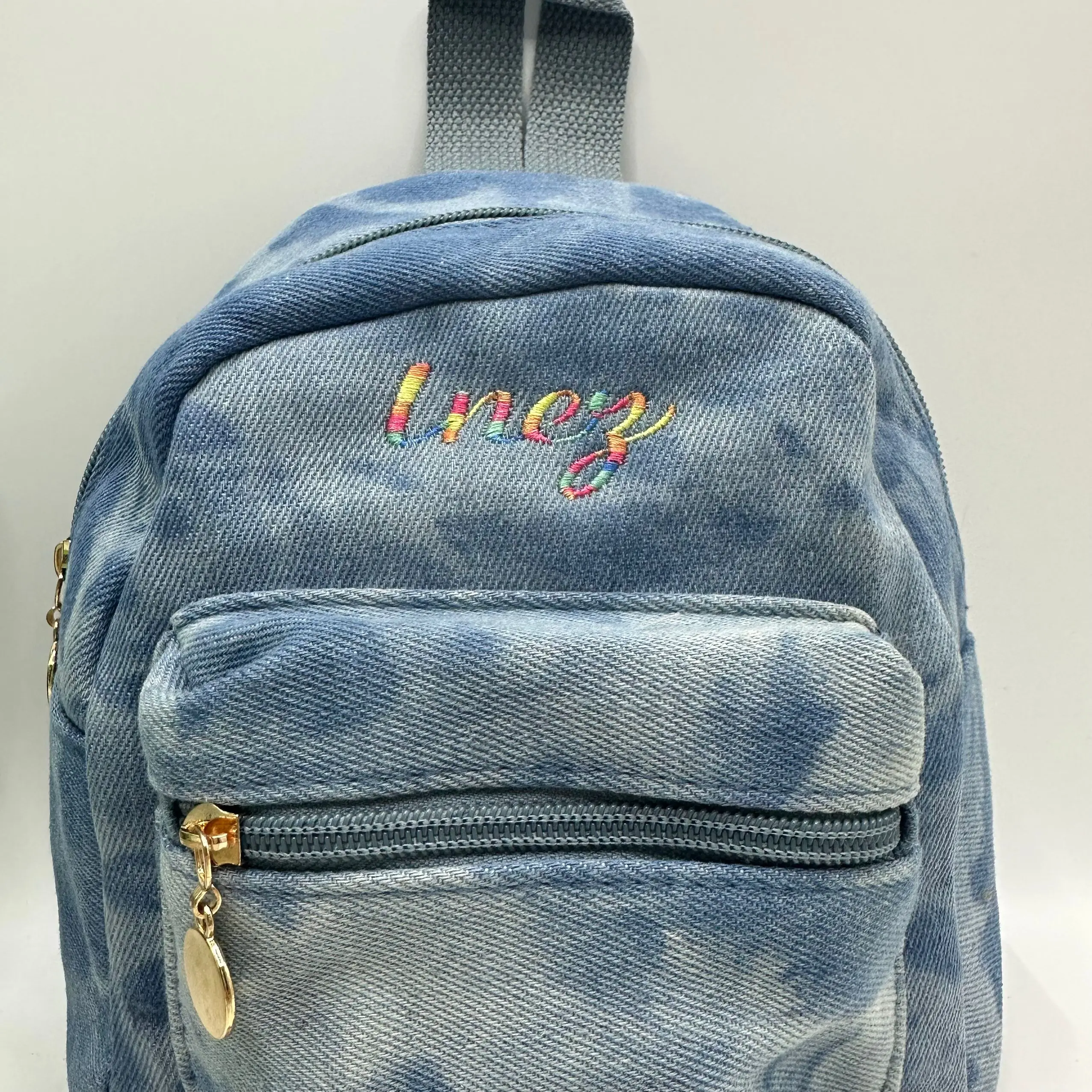 Op Maat Gemaakte Mini Vintage Denim Rugzak Met Gekleurde Draad Voor Dames Veelzijdige Schooltas Hoge Schoonheid Dames Rugzak