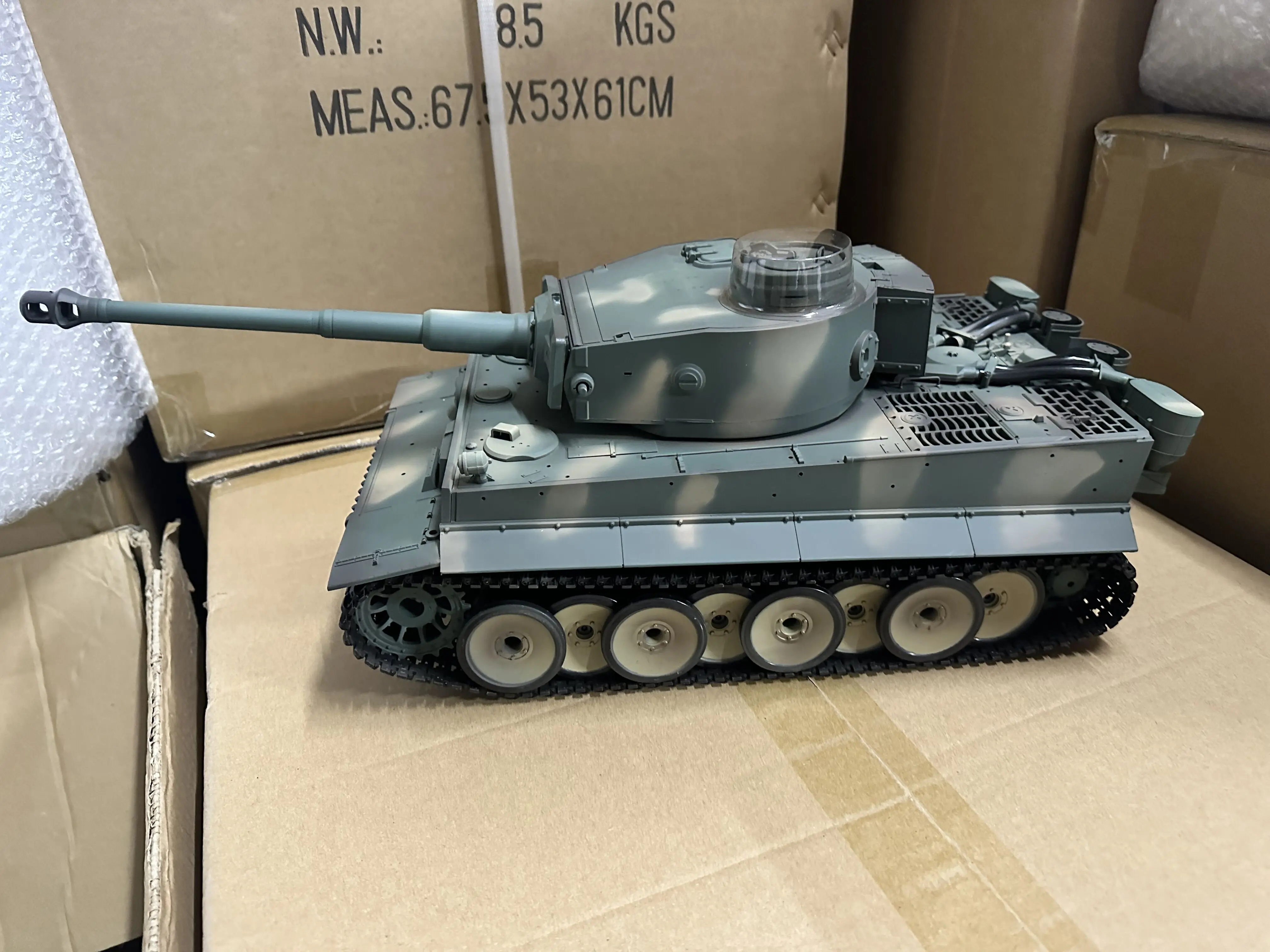 1/16 Henglong German Tiger I 7.0 RC Tank 3818 S33 RTR Модель Инфракрасное боевое радиоуправление Боевые танки Батарея Игрушки TH24571