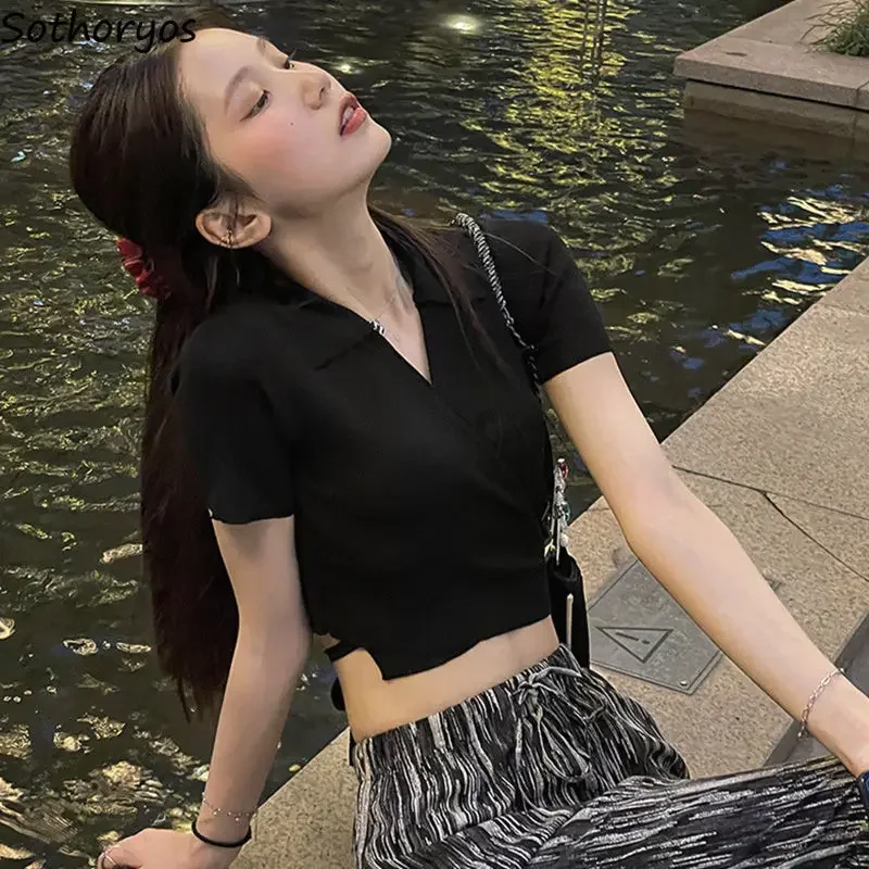 ضمادة تي شيرت المرأة اقتصاص سليم مثير الترفيه موضة جديدة الخامس الرقبة الكورية نمط الفتيات الساخنة بسيطة نقية الأساسية كل مباراة الصيف