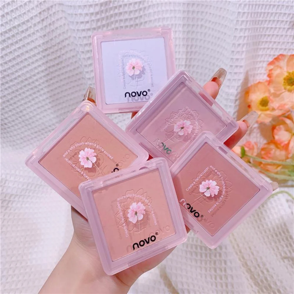 Monochrome Blush Is Delicate Easy To Apply Beginner To Improve Complexion Nude Makeup Three-dimensional Natural Face Makeup