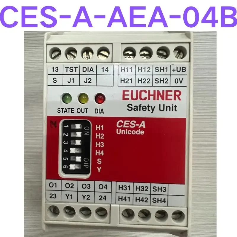 

Second-hand test OK CES-A-AEA-04B 072000 Safety Relay