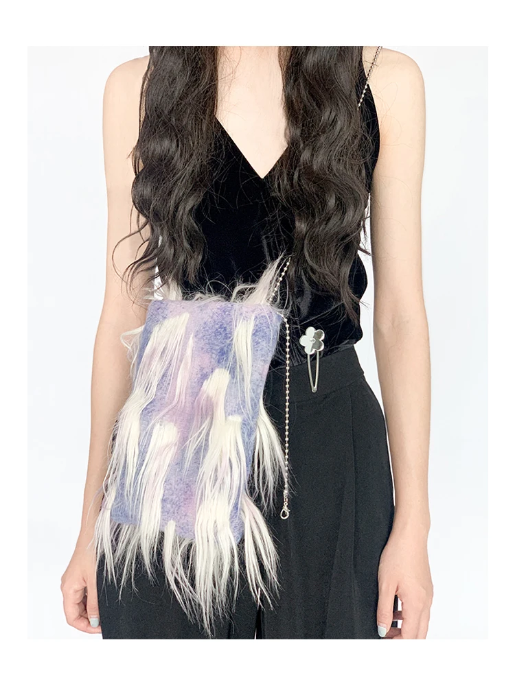 

2026 Autumn And Winter New Plush Tassel Women's Bag Vertical Style Square Personalized Single Shoulder Diagonal Cross Bag Trendy