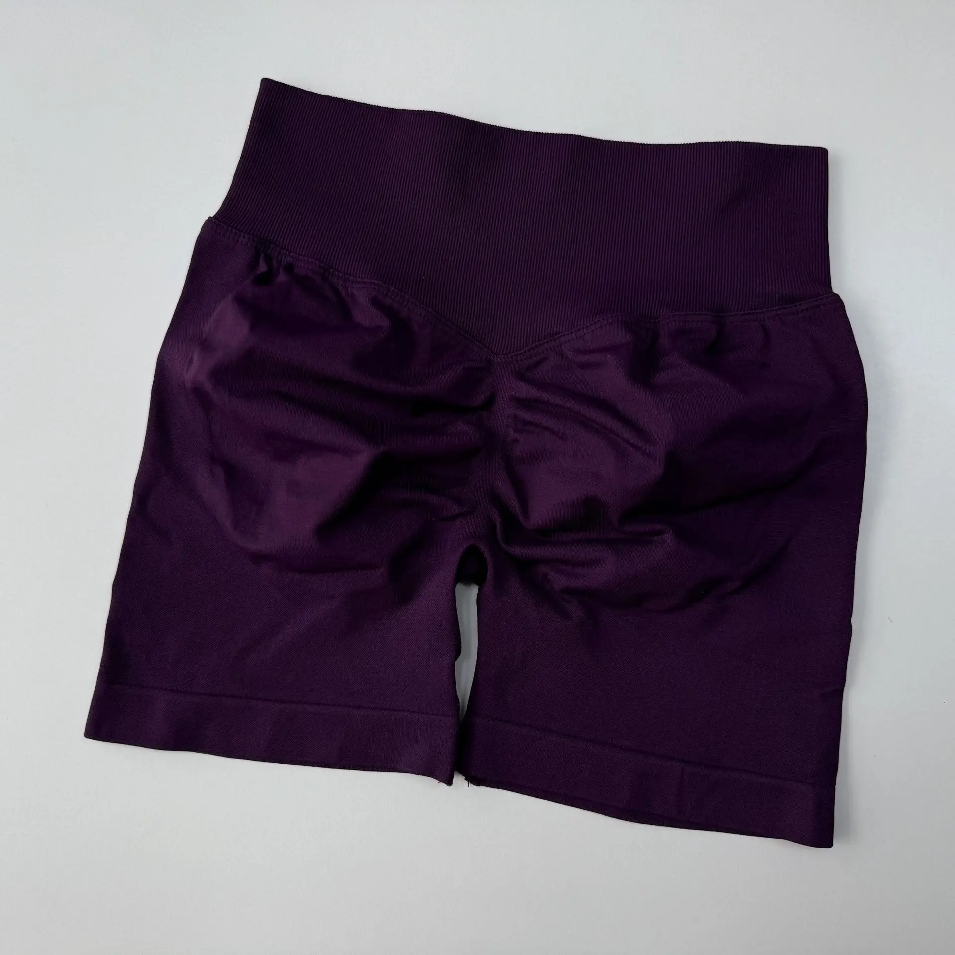 Pantalones cortos de Yoga para mujer, pantalones cortos deportivos oscuros elásticos de cintura alta, disponible en varios colores, ropa elegante de entrenamiento de verano