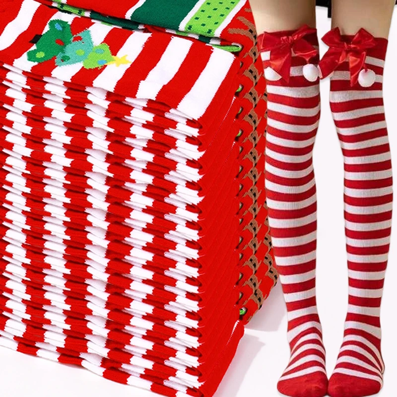 ถุงเท้าคริสต์มาสลายโบว์ใหม่ปี 2025 ถุงเท้าทรงบอล ถุงเท้ายาวเหนือเข่า ถุงเท้ายาวลายทางสำหรับผู้หญิงในช่วงเทศกาล