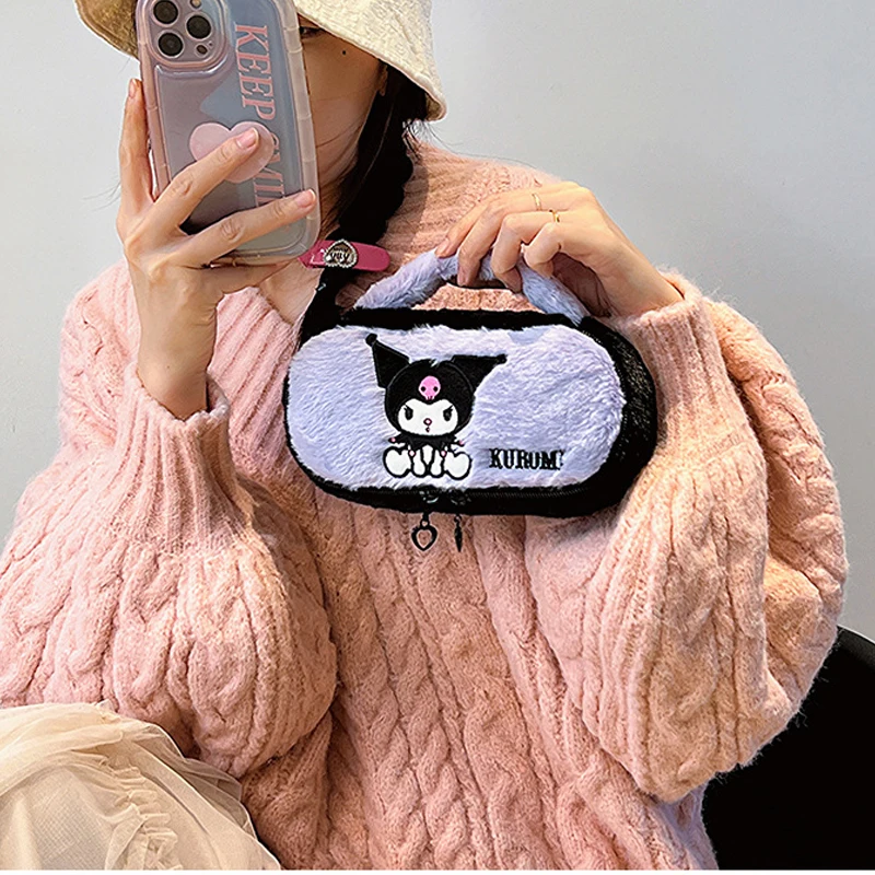 Sanrios Cartoon Fashion Velvet Cosmetic Bag Kuromi Hello Kittys Kawaii Cartoon Girly Heart Large Capacity Portable Storage Bag