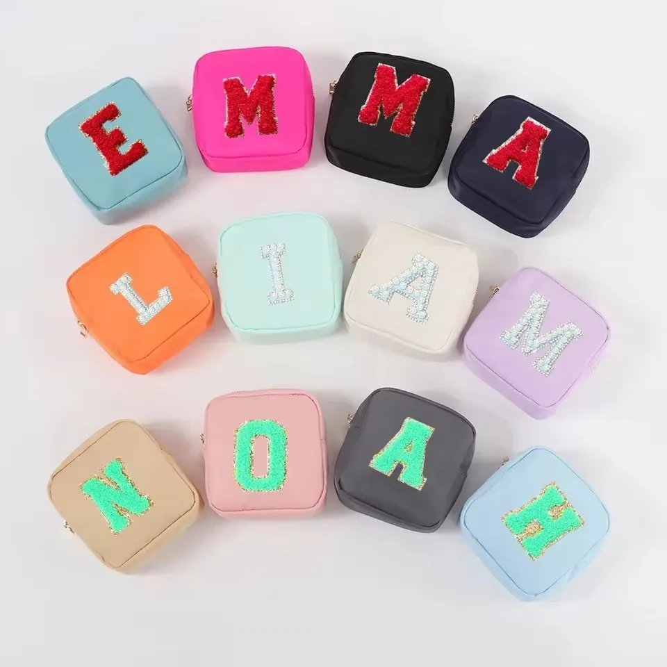 أربعة أحجام S M L Xl Diy بها بنفسك شارة مطرّزة تخصيص حقيبة أدوات الزينة مقاوم للماء النساء تخزين النايلون السفر حقيبة مستحضرات تجميل المنظم
