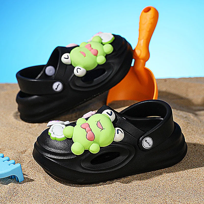 

Children Slippers Girls Sandals EVA Lightweight Kids Casual Cartoon Frog Garden Shoes 4 To 12 Years Girls Clogs Beach Slipper