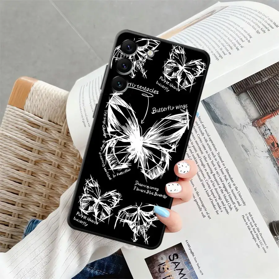 Casing Penutup Ponsel Hitam Lembut untuk Samsung Galaxy A06 A20 A13 A10 A12 A50 A30 A15 A04 A03 A40 A16 A05 A70 Kupu-kupu Cantik
