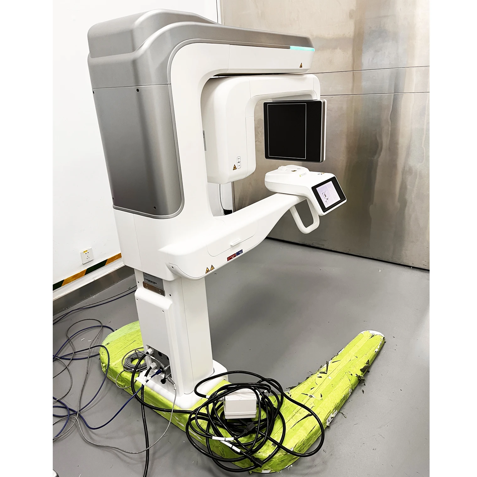 Digital 3D Dental X-ray Solutions With MPR Sectioning Viewer and Report Function for Clinical Diagnosis