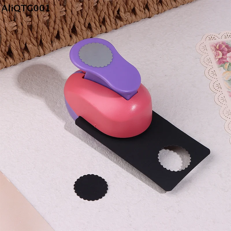 

Пресс для тиснения и вырубки: круглые, квадратные, зубчатые отверстия, штампы для декора, инструмент для рукоделия