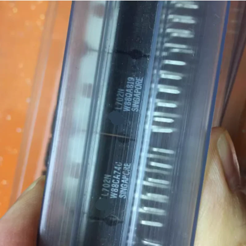 L702N ZIP11 70V 2A سائق رقاقة مفتاح الطاقة الدوائر المتكاملة المستخدمة للتطبيقات التي تتطلب محركات متعددة التيار العالي